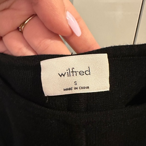 Wilfred corset-style crop top - Picture 2 of 3